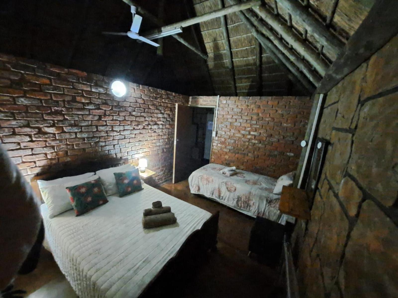5 Sleeper Bushcamp Chalet Hartbeespoort Esterno foto